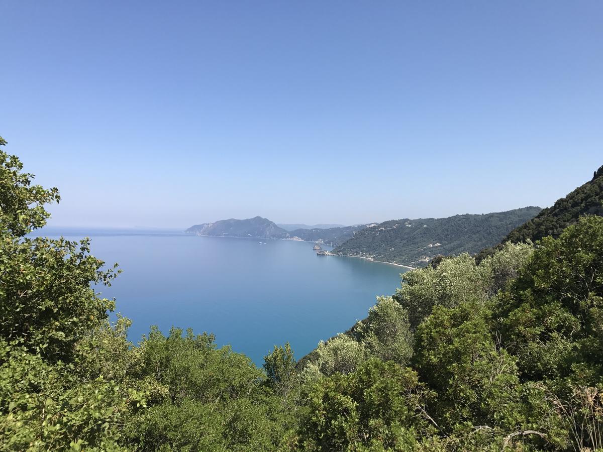 Theea Cottage - Wonderful Sea Views Chlomos 外观 照片